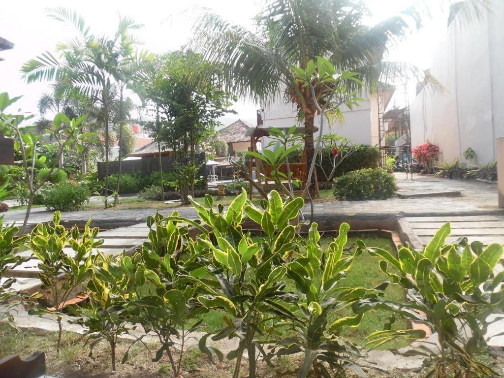 Melati Resort & Hotel Kuta  Exterior foto